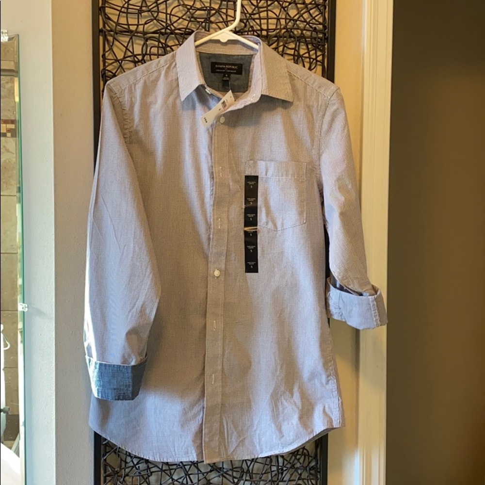 Banana Republic Men’s Button Down Shirt